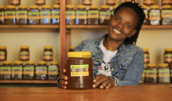 Honey topic agri